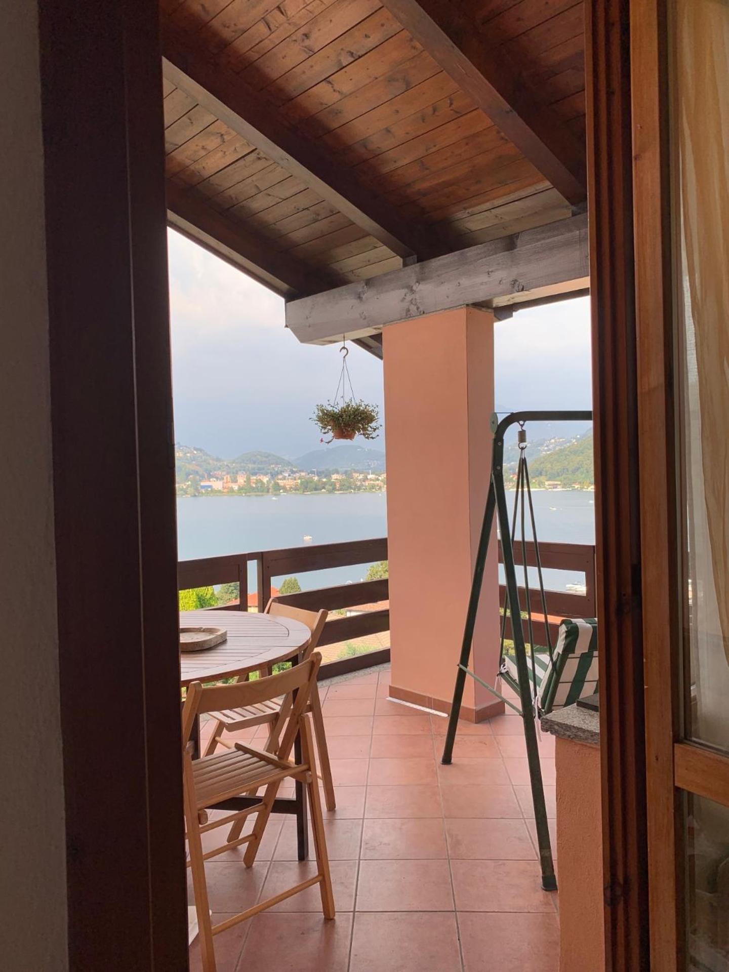 Villa Panoramica Lavena Ponte Tresa Ruang foto